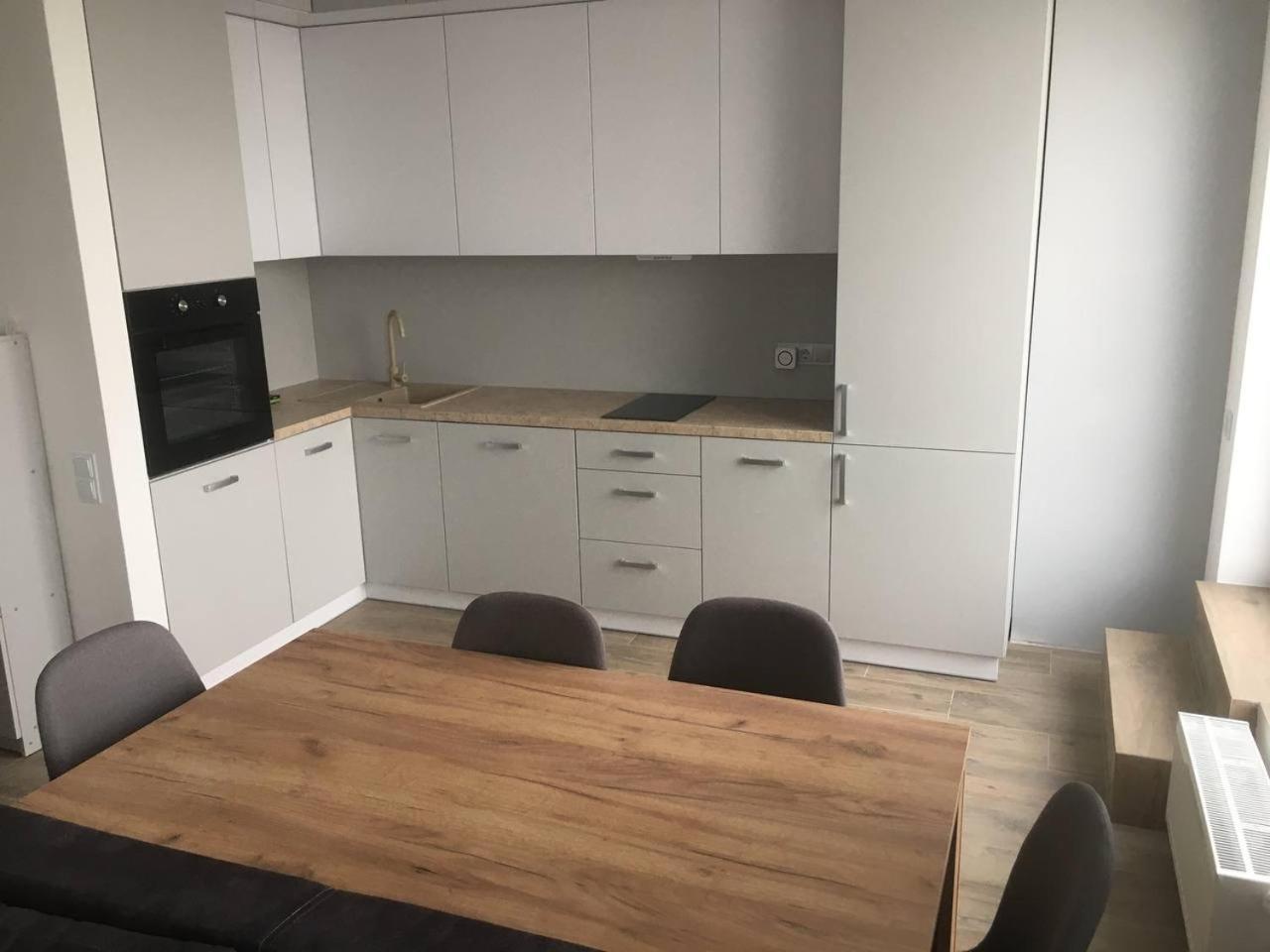 Apartplus - Затишні Апартаменти Днепър Екстериор снимка